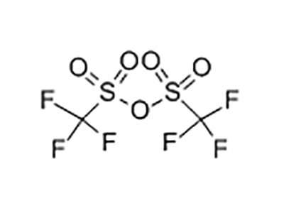 Anhydride trifluorométhanesulfonique